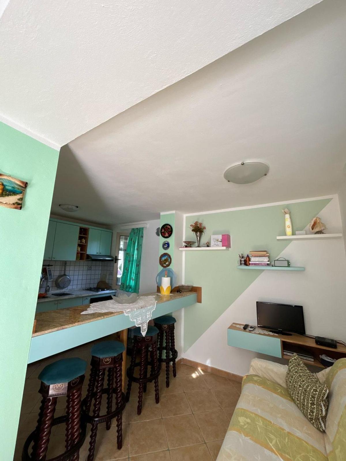 Holiday Home Zenit Улцинь Екстер'єр фото