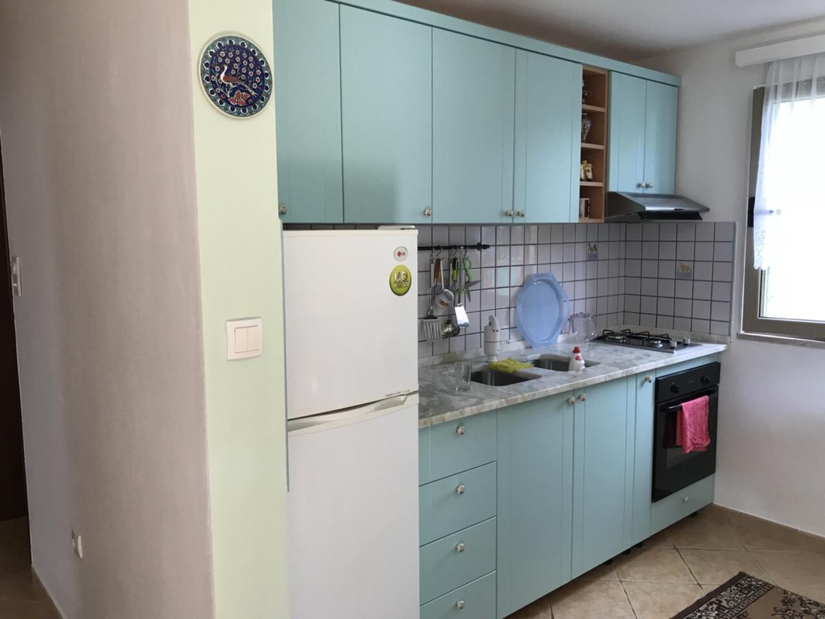 Holiday Home Zenit Улцинь Екстер'єр фото